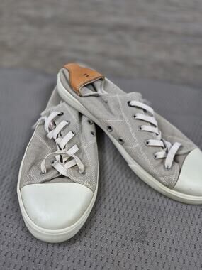 Johnnie-O Say Aww Shoes Mens Size 9M Gray Canvas Lace Up Sneakers Casual Comfort